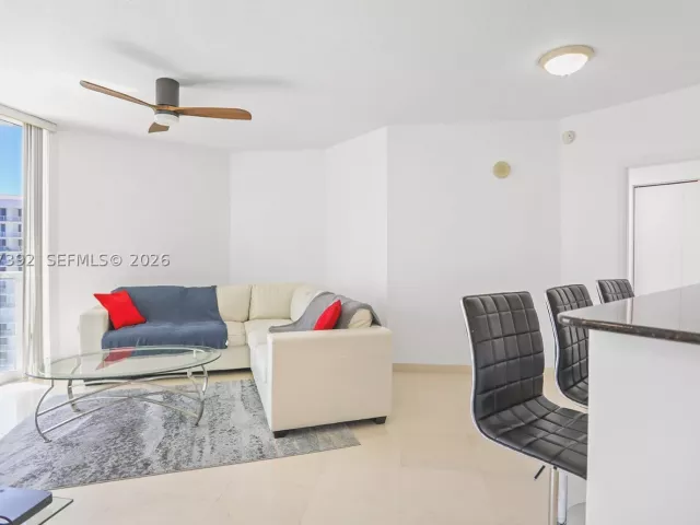 2-bedroom condo for rent in Sunny Isles Beach - 16699 Collins Ave 2709 - MondialRealty