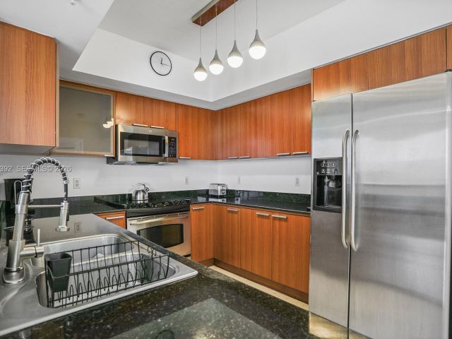 Apartment for rent  Unit #2709 - photo 7486629