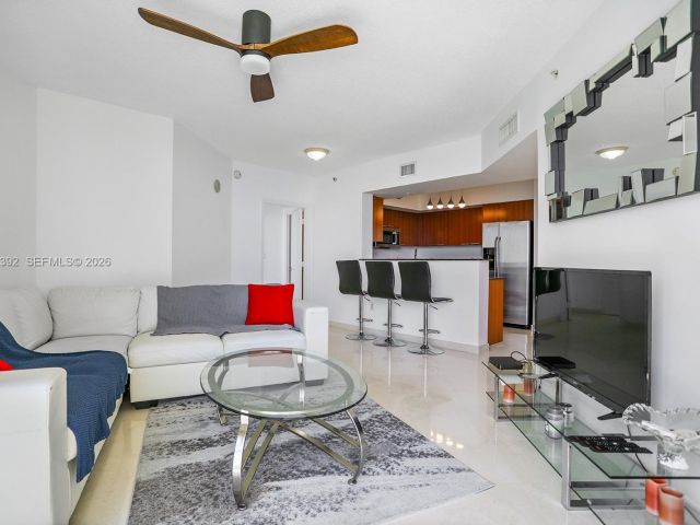 Apartment for rent  Unit #2709 - photo 7486634