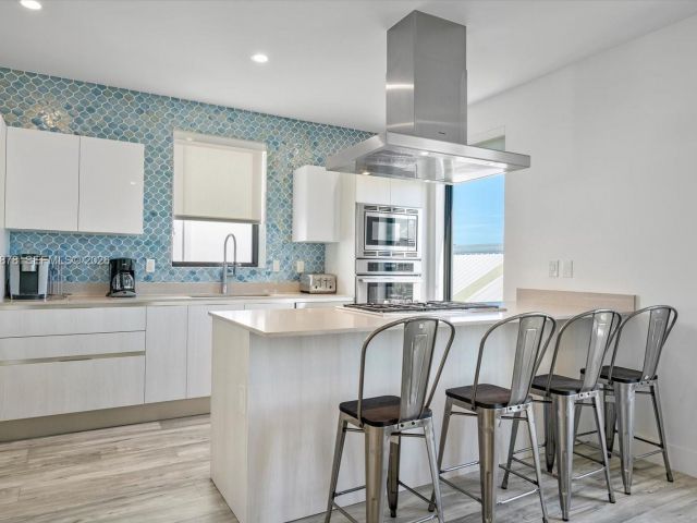 Home for rent at 332 Balboa St - photo 7474511