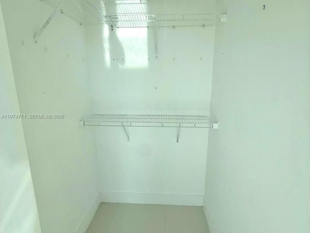 Apartment for rent  Unit #3403 - photo 7531521