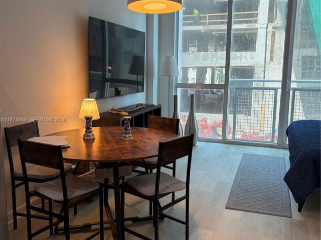 Apartment for rent  Unit #341 - photo 7488982