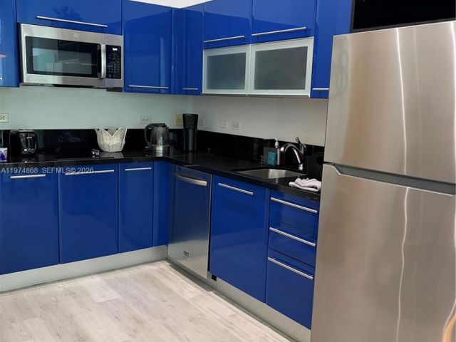 Apartment for rent  Unit #341 - photo 7488984