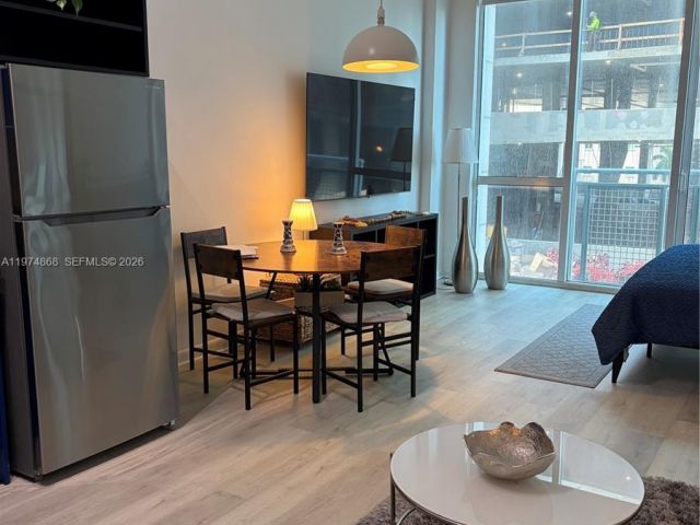 Apartment for rent  Unit #341 - photo 7488987