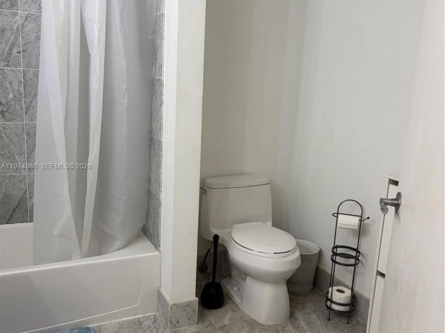 Apartment for rent  Unit #341 - photo 7488996