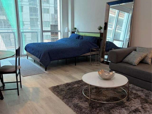 Apartment for rent  Unit #341 - photo 7488998