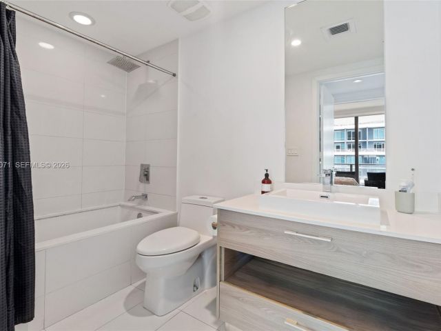 Apartment for rent  Unit #2807 - photo 7451857