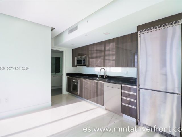 Apartment for rent  Unit #2706 - photo 7486888