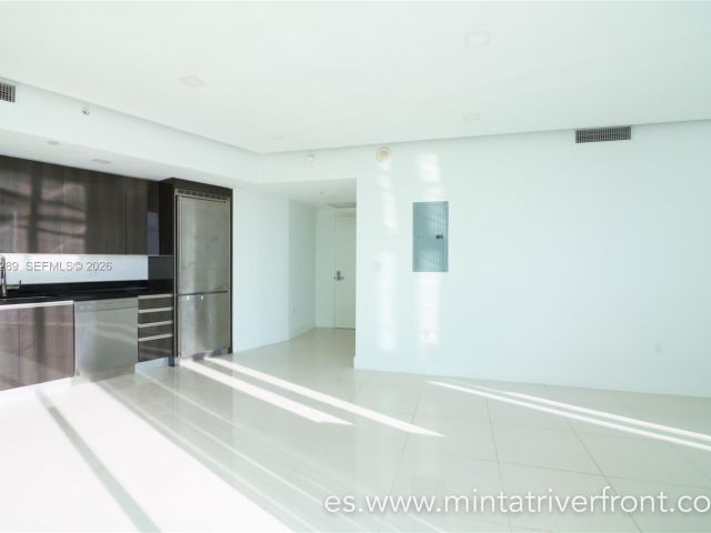 Apartment for rent  Unit #2706 - photo 7486890