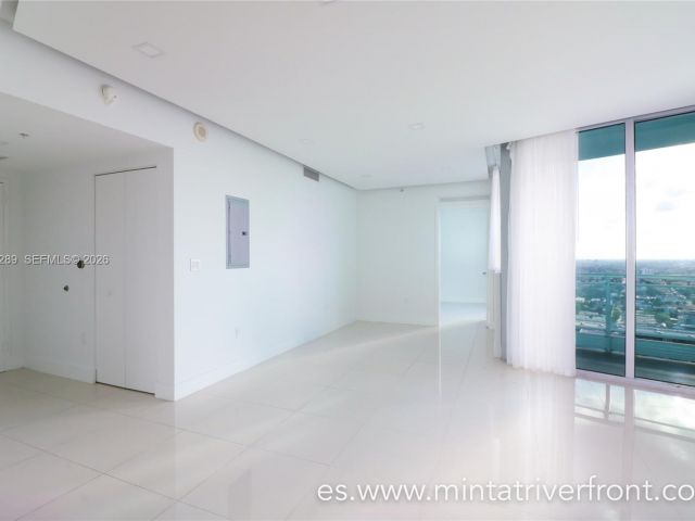 Apartment for rent  Unit #2706 - photo 7486894