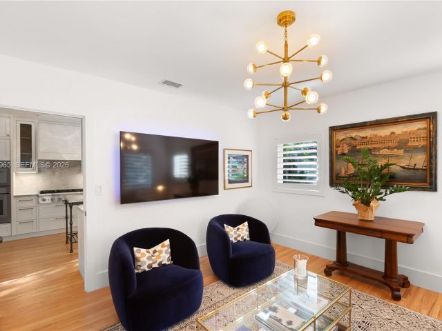 Home for rent at 600 San Lorenzo Ave - photo 7471357