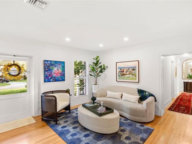 Home for rent at 600 San Lorenzo Ave - photo 7471373