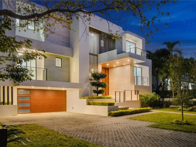 Home for sale at 285 Woodcrest Rd - photo 7517651