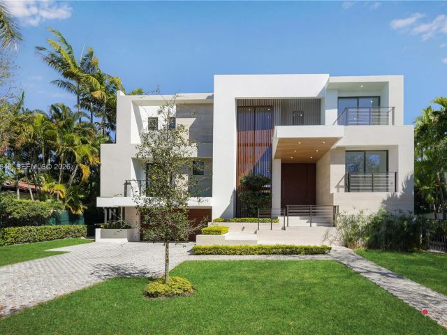 Home for sale at 285 Woodcrest Rd - photo 7517652