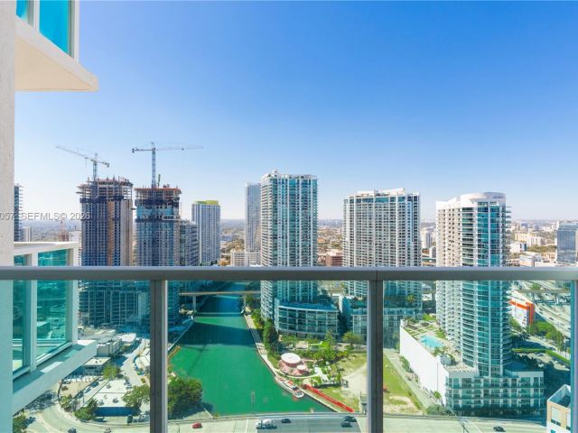 Apartment for sale  Unit #4121 - photo 7491016