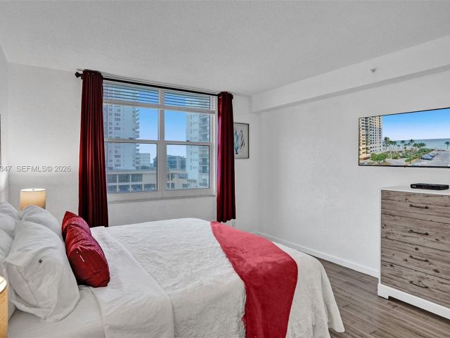 Apartment for rent  Unit #538 (Available March 31) - photo 7477700