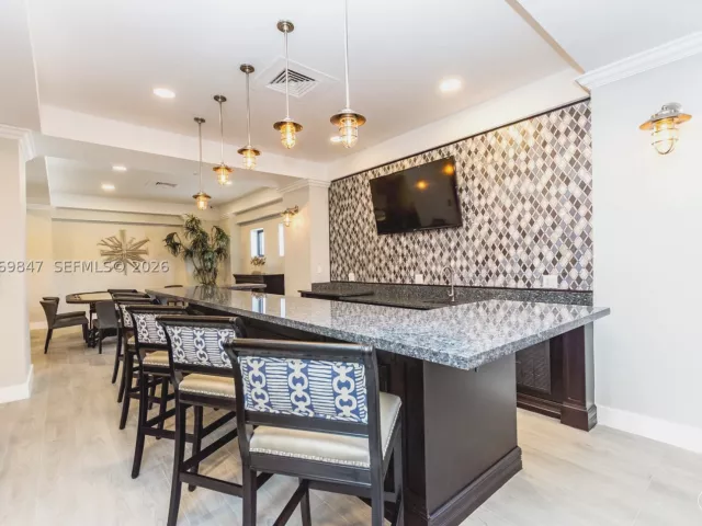 1-bedroom condo for rent in Hollywood - 2501 S Ocean Dr 538 (Available NOW) - MondialRealty