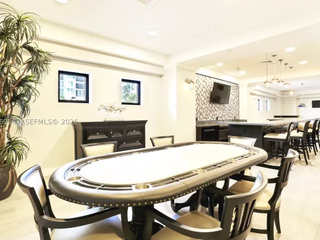 1-bedroom condo for rent in Hollywood - 2501 S Ocean Dr 538 (Available NOW) - MondialRealty
