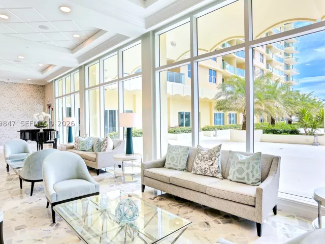 1-bedroom condo for rent in Hollywood - 2501 S Ocean Dr 538 (Available NOW) - MondialRealty