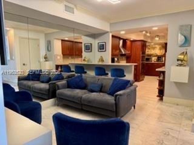 Apartment for rent  Unit #B503 - photo 7500607