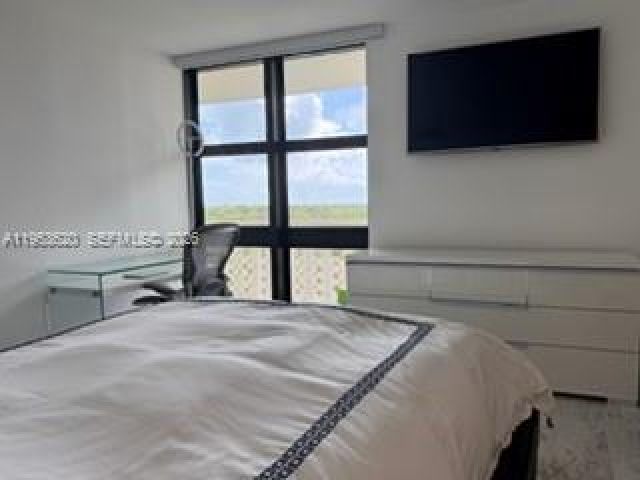 Apartment for rent  Unit #B503 - photo 7500616