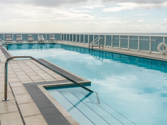 Apartment for sale  Unit #2502 - photo 7530649