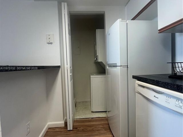 Apartment for sale  Unit #606 - photo 7478997