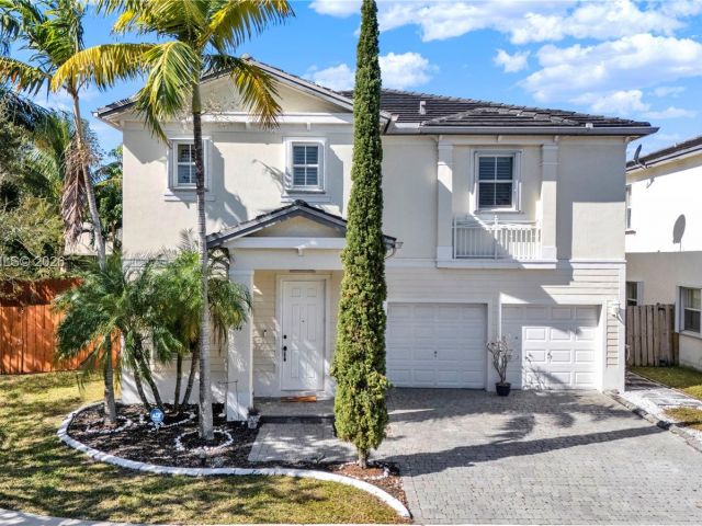 Home for sale at 144 NE 32nd Ter - photo 7460493