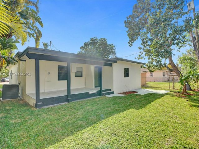 Home for rent at 237 NE 110th Ter 237 - photo 7518181