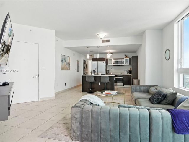 Apartment for sale  Unit #2810 - photo 7495219