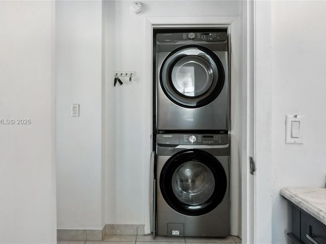 Apartment for sale  Unit #2810 - photo 7495220