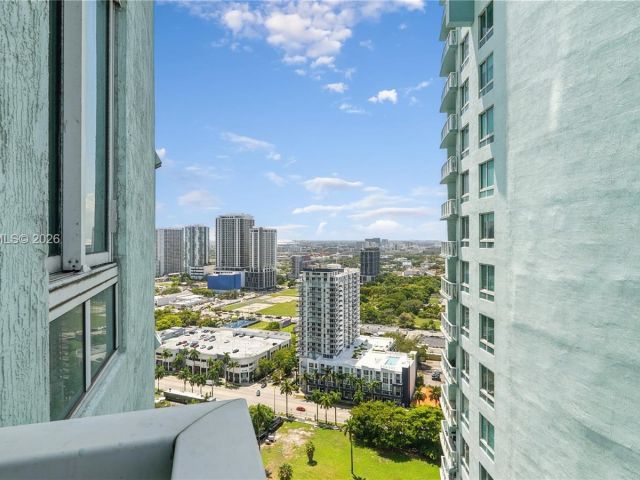 Apartment for sale  Unit #2810 - photo 7495222