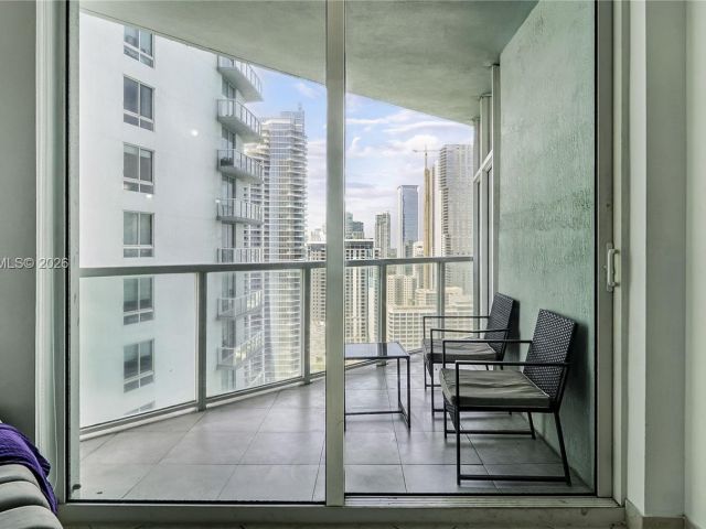 Apartment for sale  Unit #2810 - photo 7495224