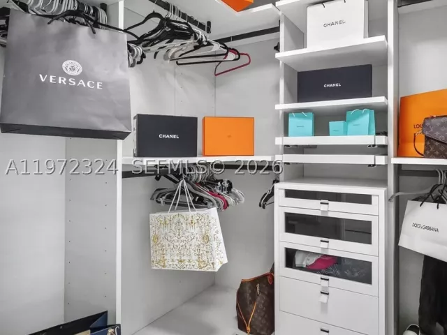 3-bedroom condo for sale in Sunny Isles Beach - 300 Sunny Isles Blvd 4-804 - MondialRealty