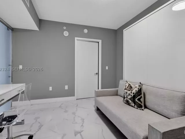 3-bedroom condo for sale in Sunny Isles Beach - 300 Sunny Isles Blvd 4-804 - MondialRealty