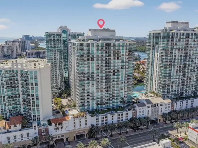 3-bedroom condo for sale in Sunny Isles Beach - 300 Sunny Isles Blvd 4-804 - MondialRealty
