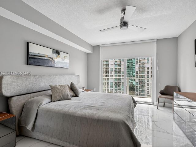 Apartment for rent  Unit #4-804 - photo 7530026