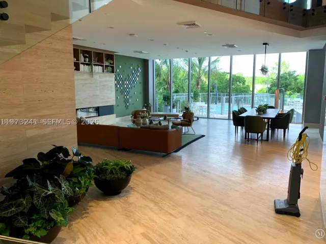 3-bedroom condo for sale in North Miami Beach - 16385 Biscayne Blvd 421 - MondialRealty