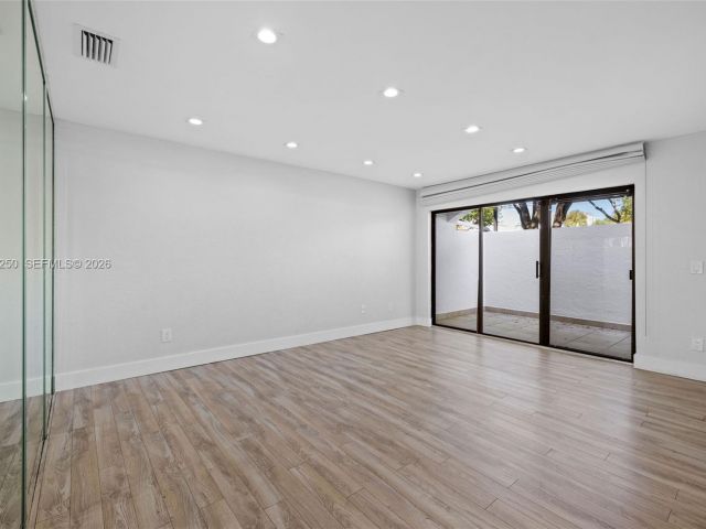 Home for rent at 20900 Leeward Ct 217-1 - photo 7476463