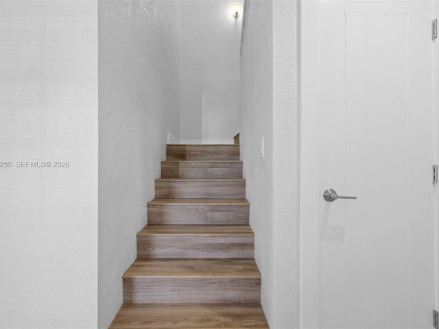 Home for rent at 20900 Leeward Ct 217-1 - photo 7476466