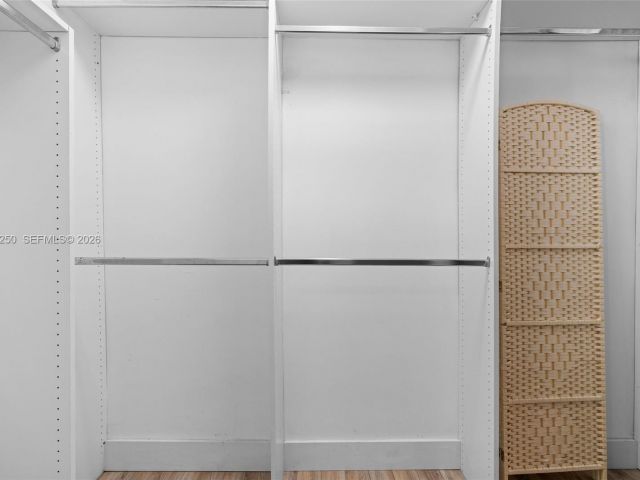 Home for rent at 20900 Leeward Ct 217-1 - photo 7476470