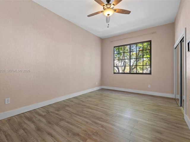 Home for rent at 20900 Leeward Ct 217-1 - photo 7476471