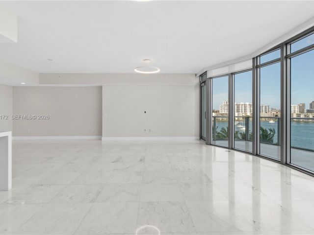 Apartment for rent  Unit #611 - photo 7503580