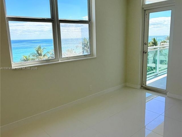 Apartment for sale  Unit #511 - photo 7466867