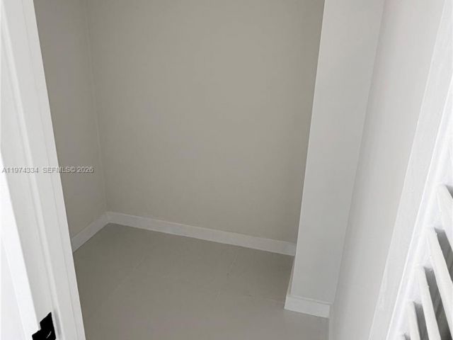 Apartment for sale  Unit #511 - photo 7466873