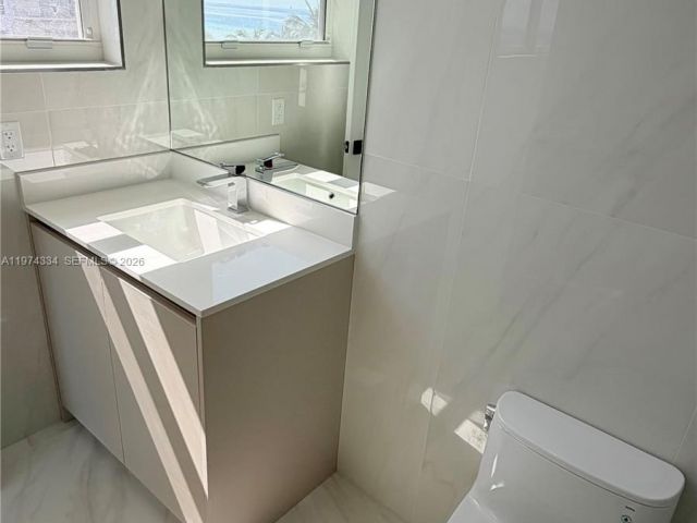 Apartment for sale  Unit #511 - photo 7466874