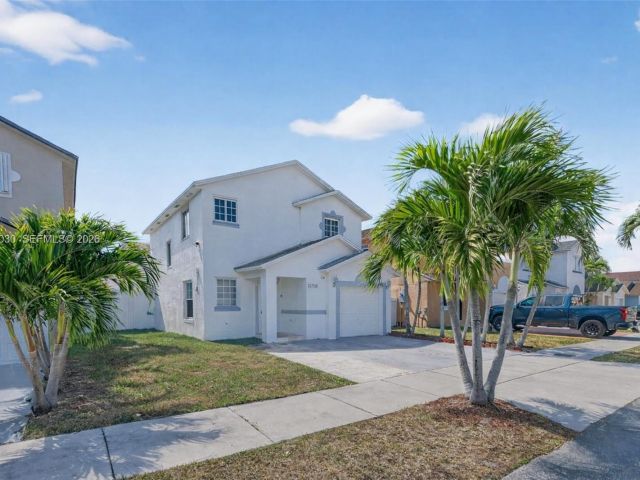 Home for sale at 13758 SW 160th Ter - photo 7532086