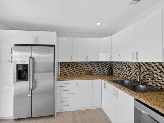 Home for sale at 13758 SW 160th Ter - photo 7532095