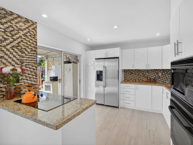 Home for sale at 13758 SW 160th Ter - photo 7532097