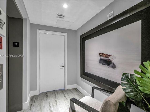 Apartment for sale  Unit #1708 - photo 7493500